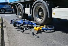 Fietser aangereden op rotonde in Oisterwijk