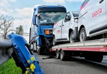 Vrachtwagen rijdt tegen voorganger op A58 bij Moergestel