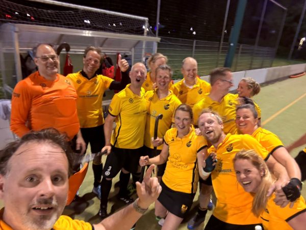 Mixed team Hoco naar Nederlandse Kampioenschappen