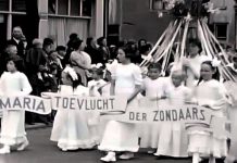 Beeldbank Oisterwijk: Mariaprocessie Oisterwijk, begin jaren ‘50