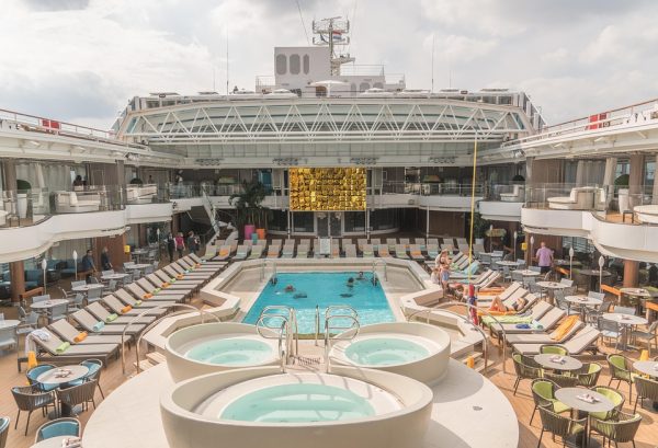Een dagje Amsterdam: moderne entertainment ervaringen die de reis waard zijn *
