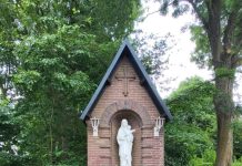 Onze Lieve Vrouw van Heukelom in de bloemen