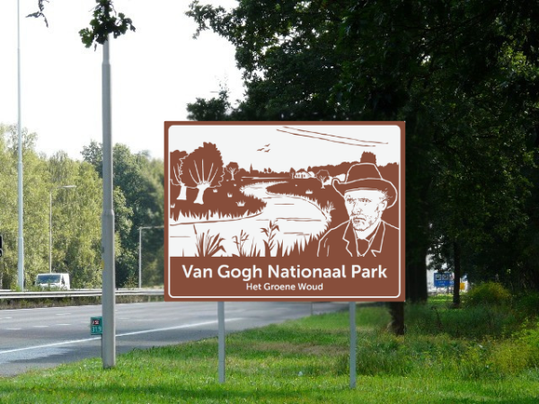 Nieuwe borden voor Groene Woud en Van Gogh langs N65 bij Oisterwijk