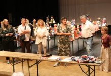 Tentoonstelling mini reusjes na Reuzen-kindermiddag in Oisterwijk