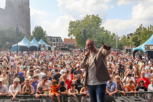 Mega feest met Radio NL Artiestenshow in Moergestel (de foto’s!)