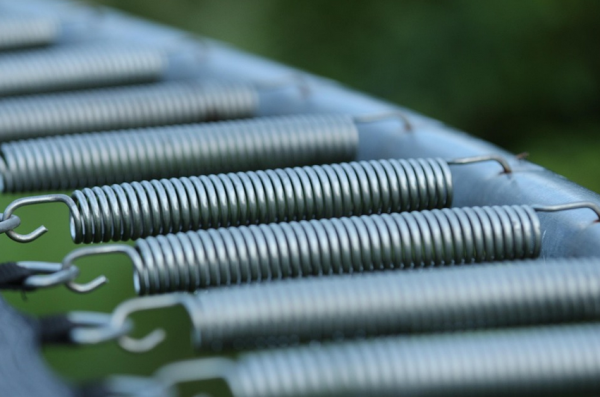 Het verschil tussen budget en premium trampolinemodellen *