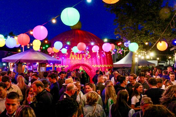 4e editie van Typisch Gèssel straatfestival in Moergestel