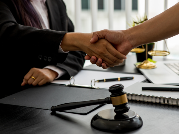 Juridisch advies wordt vaak gezien als duur en ingewikkeld, maar dat valt mee *