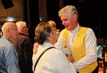 Jubileum De Parelmuzikanten en afscheid dirigent Peter