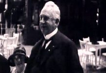 Beeldbank Oisterwijk: Voorzitter ANWB heft glas bij Groot Speijck, 1931