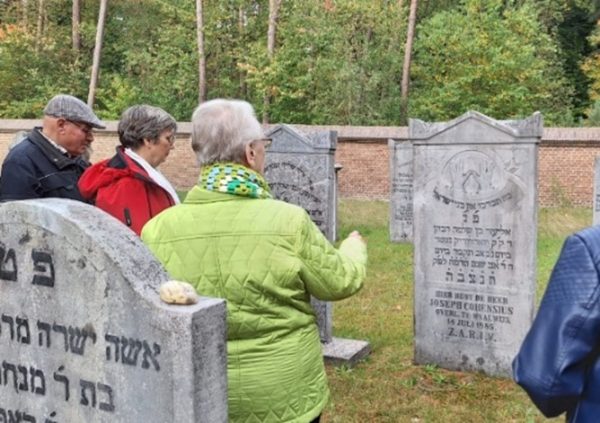 Maand van de Geschiedenis: Bijzondere ervaring bij Joodse Begraafplaats
