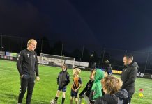 Selectieteams Trinitas Oisterwijk geven training binnen Oisterwijk Futures