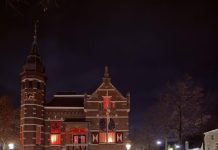 Gemeente kleurt raadhuis oranje tijdens Orange the World