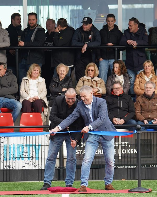 Opening nieuwe tribune Trinitas Oisterwijk