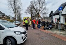 Scooterrijders onderuit bij aanrijding in Haaren