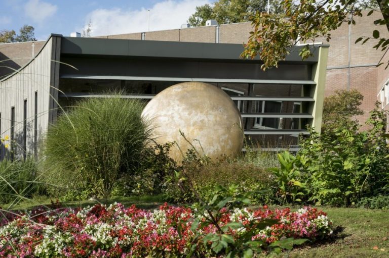 Gemeente Oisterwijk: Openingstijden gemeentekantoor en milieustraten tijdens de feestdagen