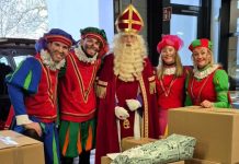 147 blije kinderen na hulp van Sinterklaas en zijn Pieten
