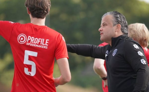Trinitas Oisterwijk verlengt samenwerking met hoofdtrainer Edwin van Wel