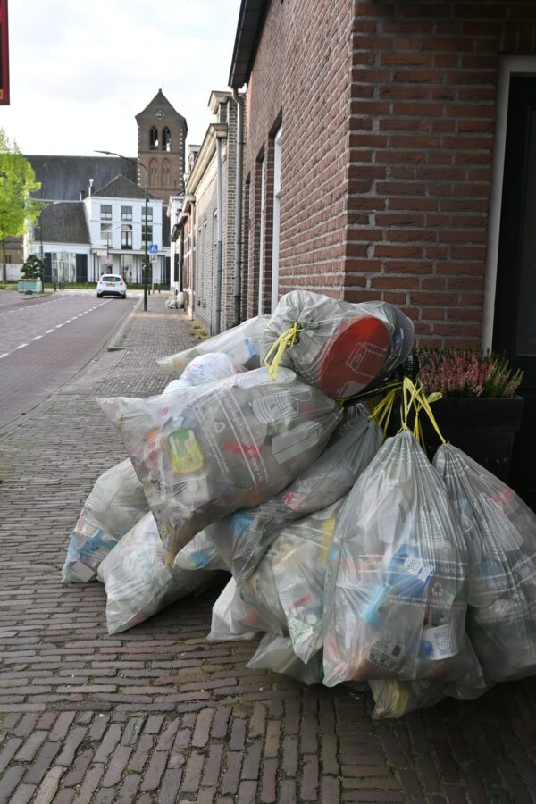 Gemeente Oisterwijk: Wat mag er in de PMD-zak?