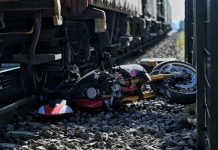 Spoor afgesloten na aanrijding met motor in Oisterwijk Spoor afgesloten na aanrijding met motor in Oisterwijk