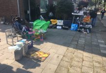 Garagesale in de wijk Westend Oisterwijk Garagesale in de wijk Westend Oisterwijk