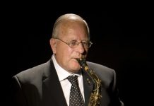 In memoriam: Dolf Thebes In memoriam: Dolf Thebes