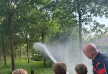 Brandweer blust warmte weg bij Avond 3 daagse Brandweer blust warmte weg bij Avond 3 daagse